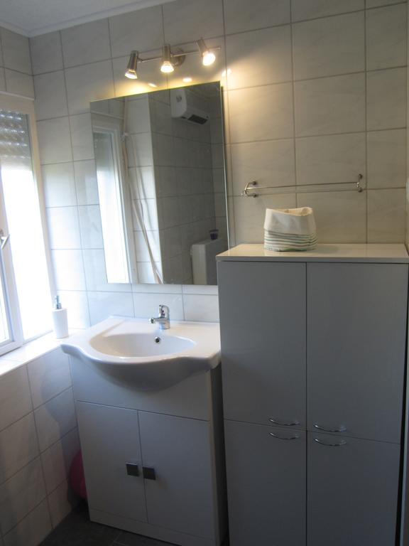 PUY Guest House Ilona מראה חיצוני תמונה